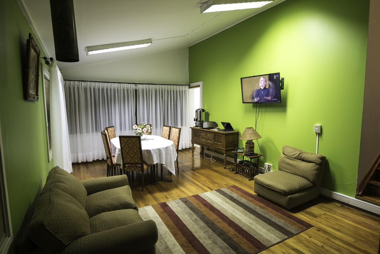 Green Hostel Вальдівія Екстер'єр фото